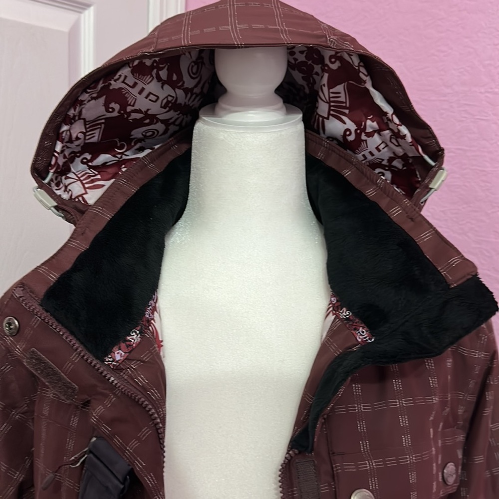 Snow ski Jacket - Picture 8 of 11